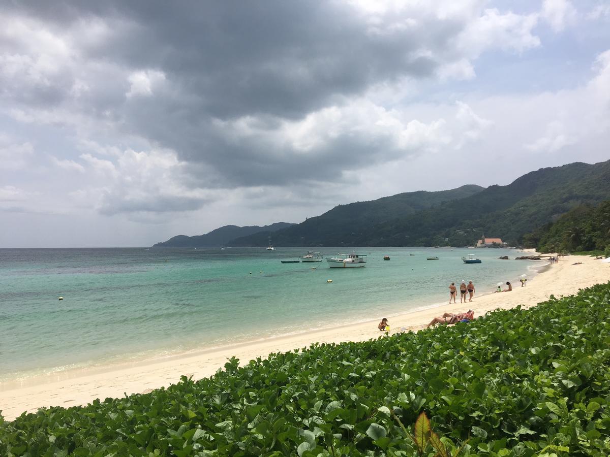 ［マヘ島］アパートメント（140m²）｜ 4ベッドルーム／4バスルーム アンス・ロワイヤル エクステリア 写真