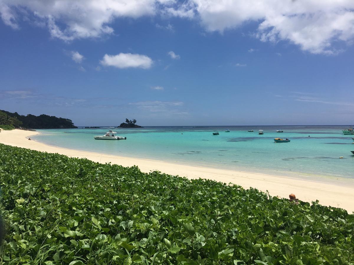 ［マヘ島］アパートメント（140m²）｜ 4ベッドルーム／4バスルーム アンス・ロワイヤル エクステリア 写真