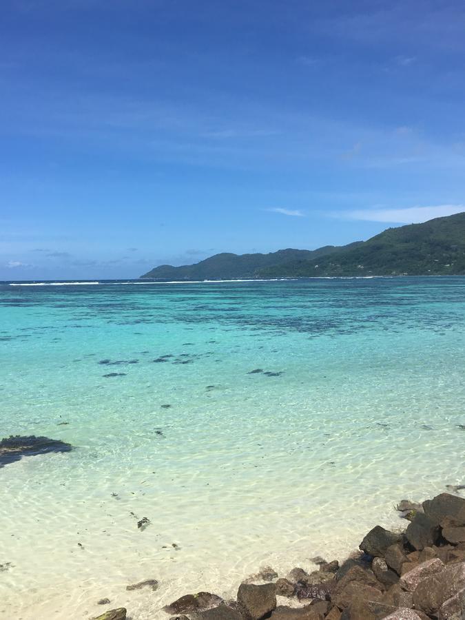 ［マヘ島］アパートメント（140m²）｜ 4ベッドルーム／4バスルーム アンス・ロワイヤル エクステリア 写真