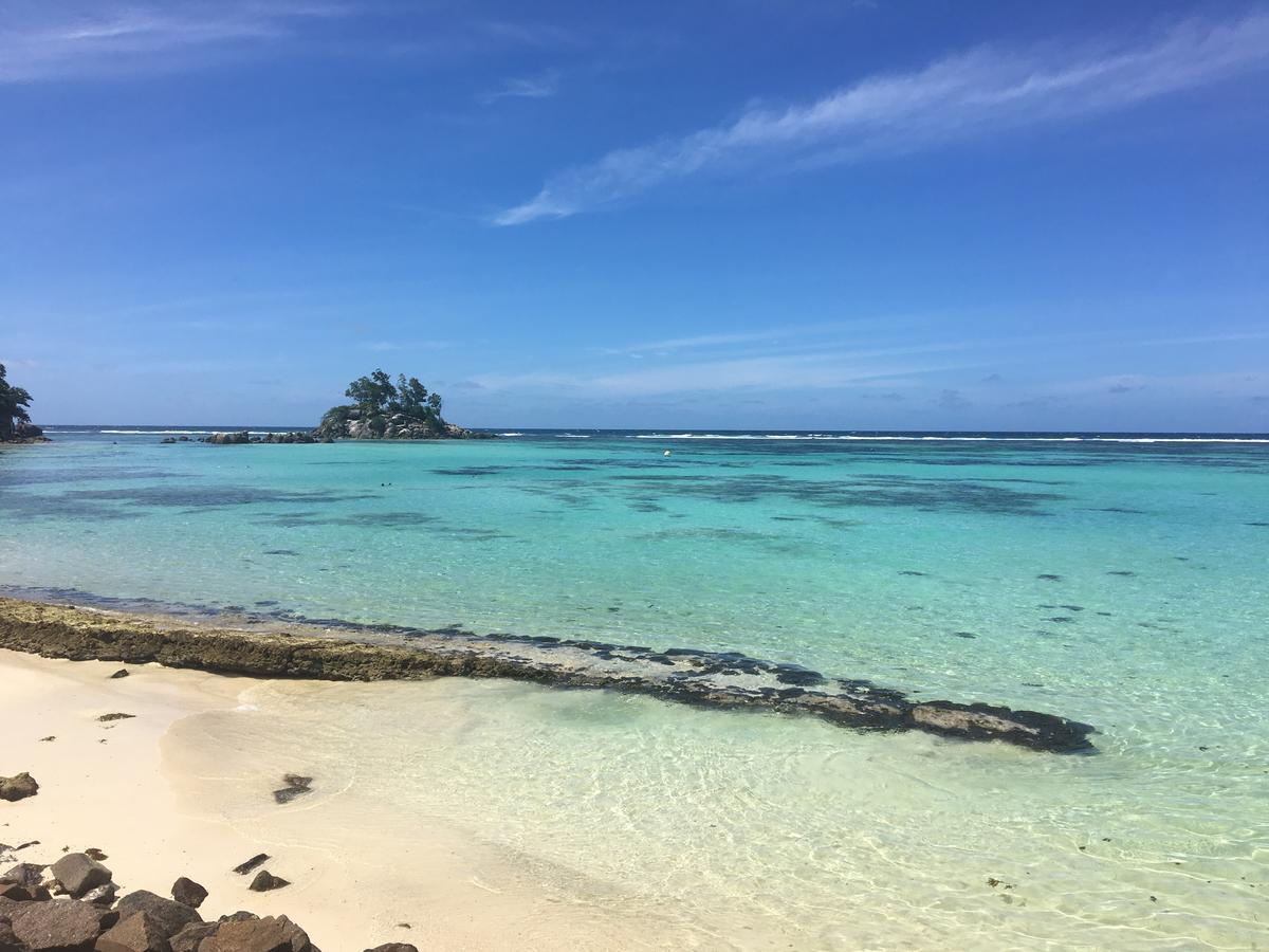 ［マヘ島］アパートメント（140m²）｜ 4ベッドルーム／4バスルーム アンス・ロワイヤル エクステリア 写真